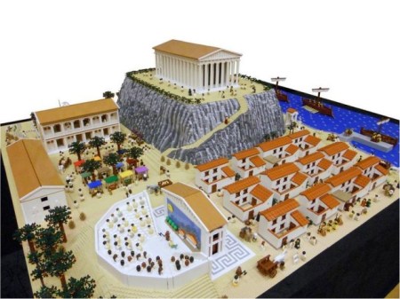 Ancient-Greek-town-made-by-Lego-2-640x480