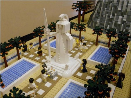 Ancient-Greek-town-made-by-Lego-5-640x480