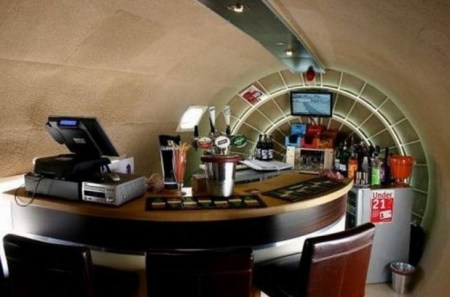 1950s-aircraft-DC6-Diner-restaurent-3-618x409