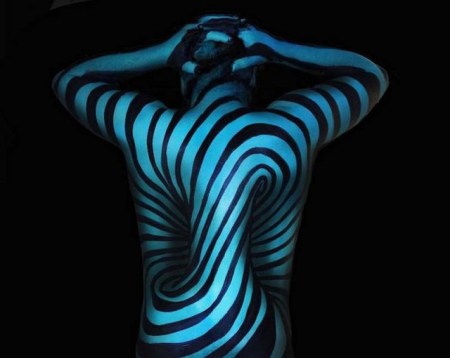 Amazing-Body-Painting-Optical-Illusions-1-640x510