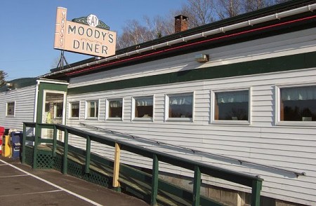 Moodys-Diner,-Waldoboro,-Me.-2